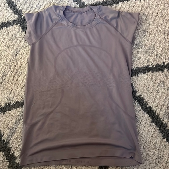 Swiftly tech tshirt - Picture 1 of 3